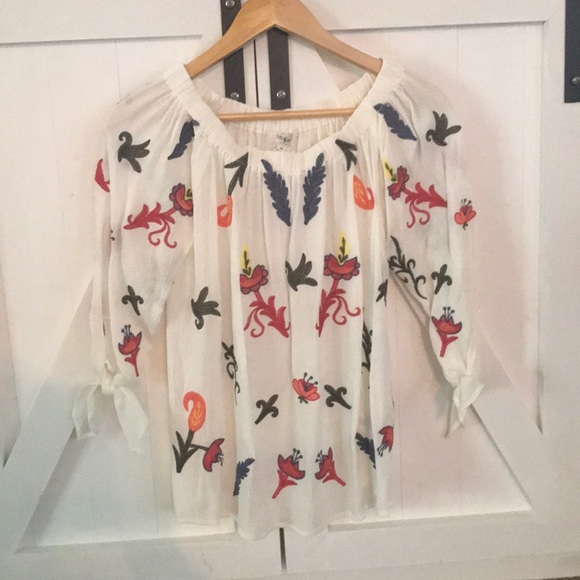 NWT UMGEE off the shoulder top - Picture 3 of 8